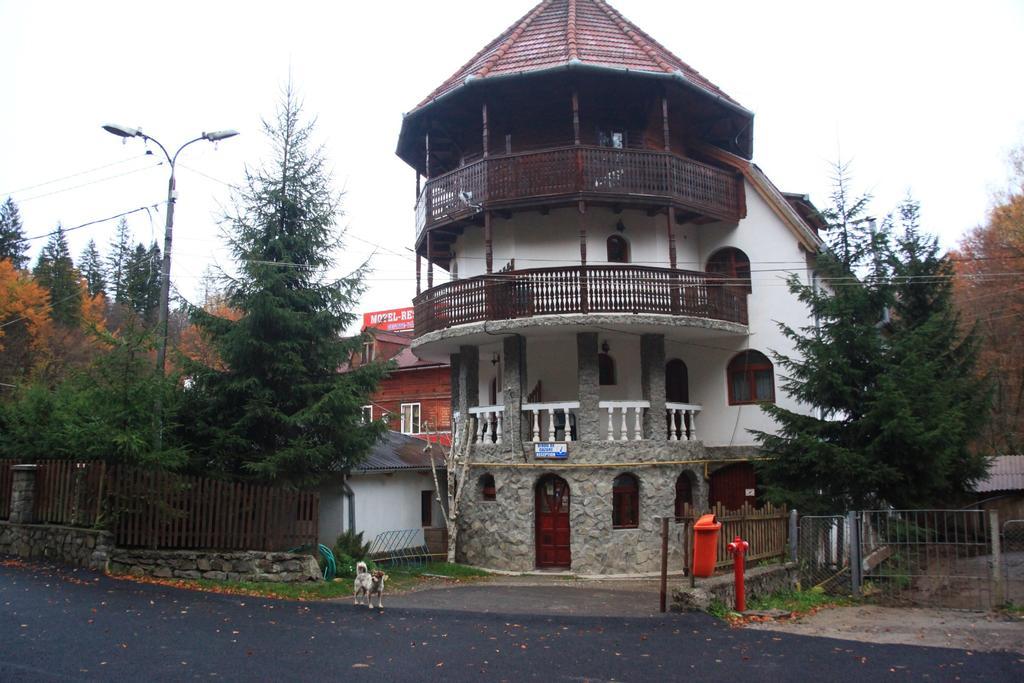 Pensiunea Cetate Balvanyos Exterior foto